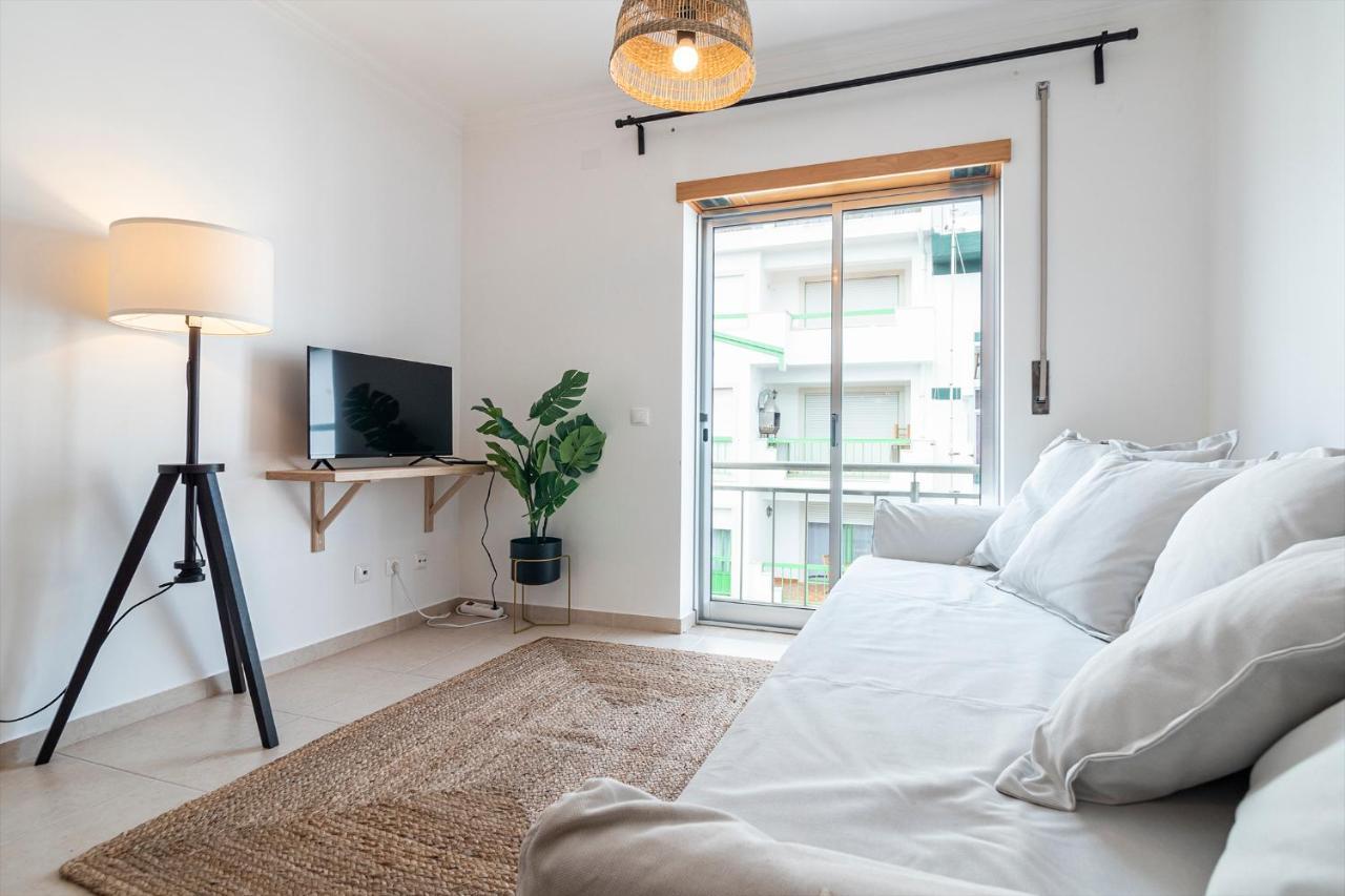 ナザレGonzalo'S Guest - 1Br With Balconyアパートメント エクステリア 写真